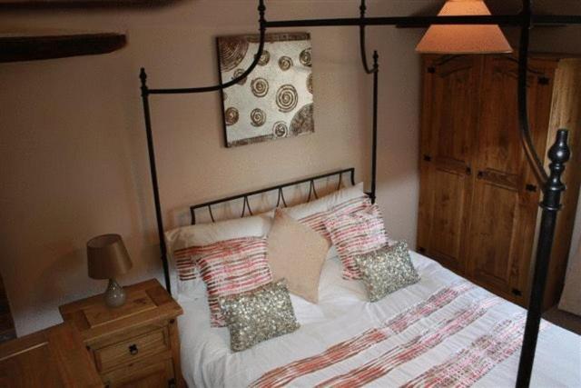 Robertsbridge Retreat At Cornhill Self Catering Apartments 客房 照片