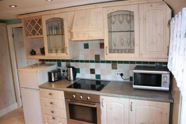 Robertsbridge Retreat At Cornhill Self Catering Apartments 客房 照片