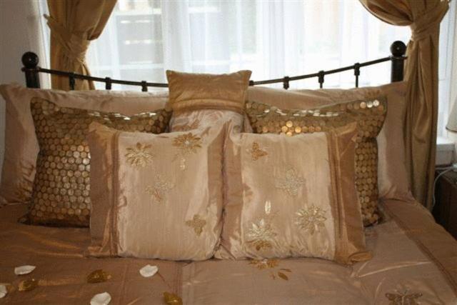 Robertsbridge Retreat At Cornhill Self Catering Apartments 客房 照片